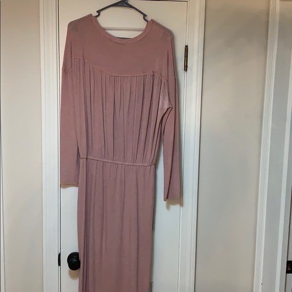 Very soft jersey material dress. - Picture 2 of 2